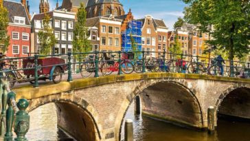 préparer un voyage à amsterdam